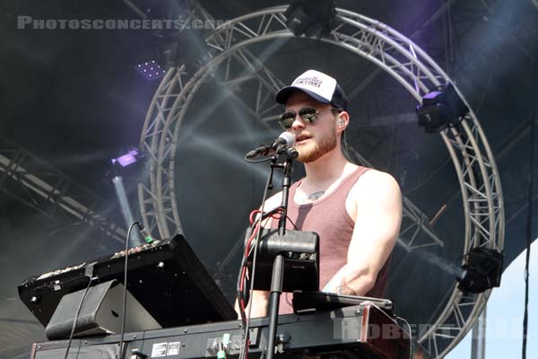 ASGEIR - 2014-05-31 - PARIS - Parc de Bagatelle - 